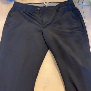 Black Under Armour pants 36 32